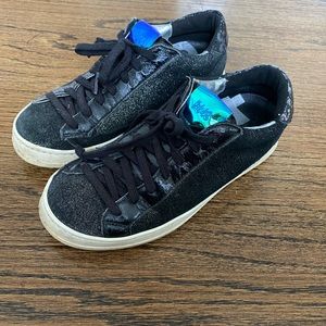 Black glitter P448 sneakers